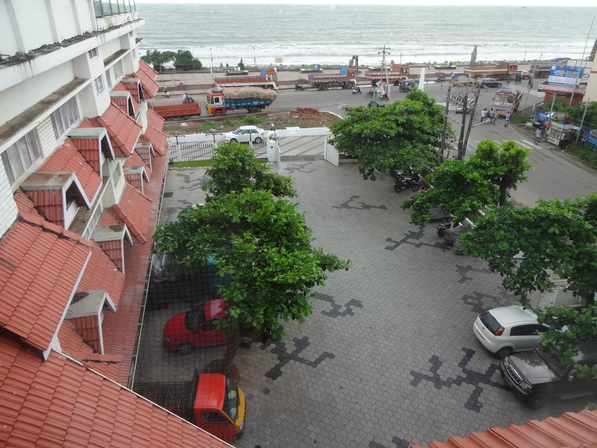 Sea Queen Hotel Кожикоде Екстер'єр фото