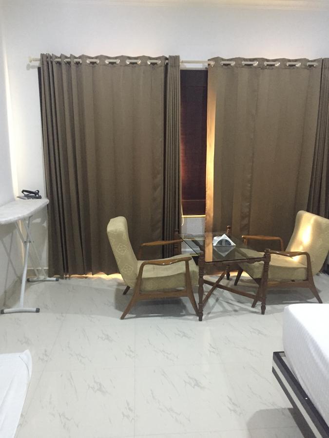 Sea Queen Hotel Кожикоде Екстер'єр фото