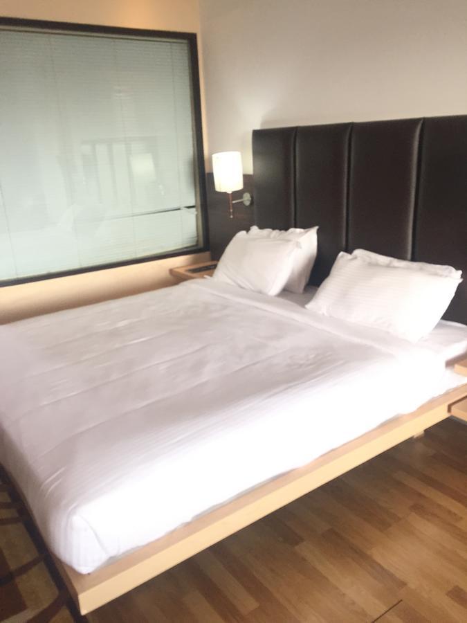 Sea Queen Hotel Кожикоде Екстер'єр фото